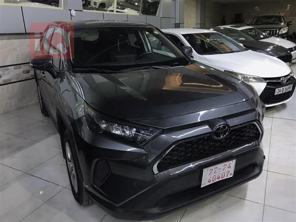 Toyota for sale in Iraq